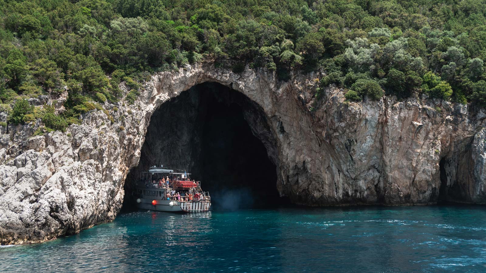 corfu cruises panikolis cave